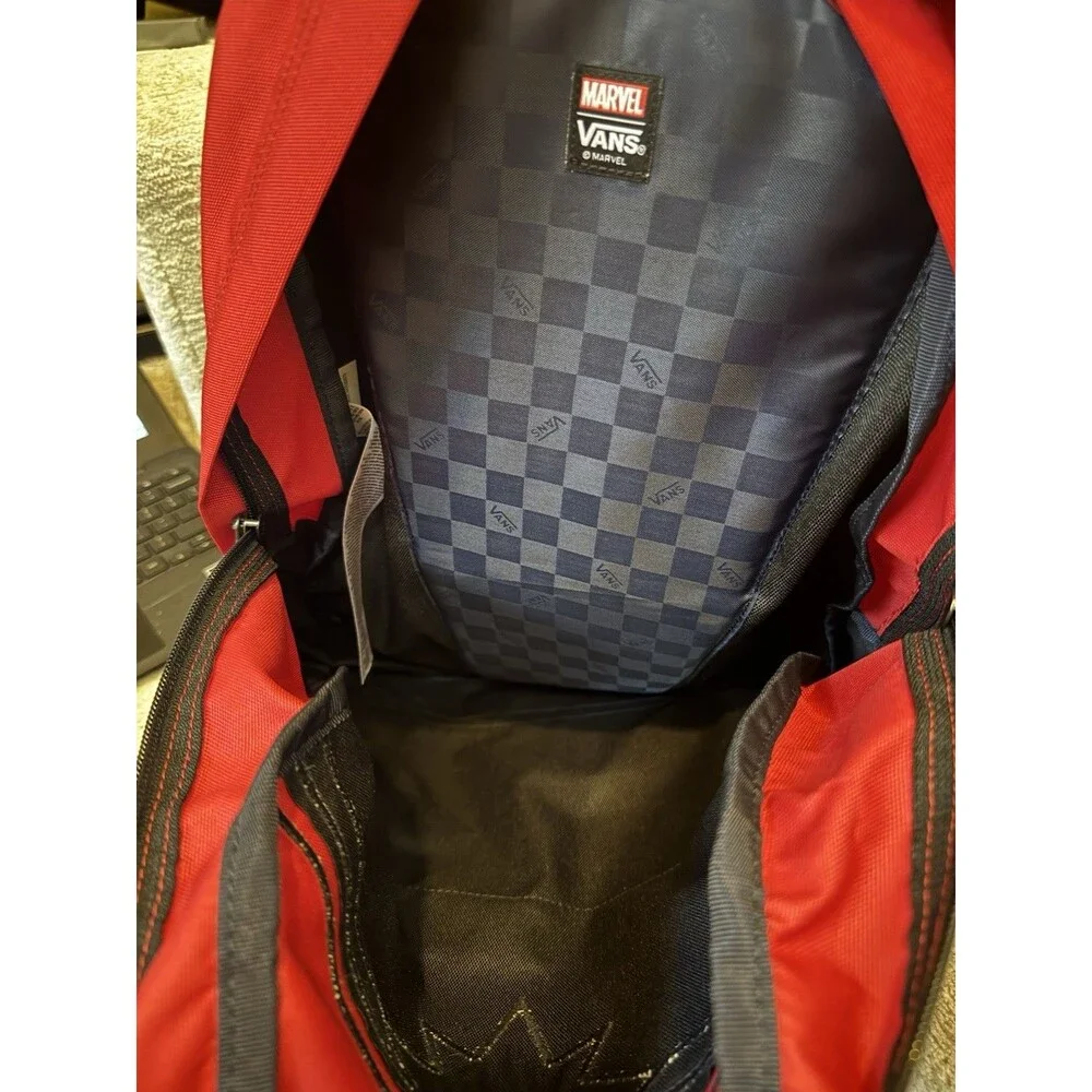 Vans Marvel Captain Marvel Backpack Red Navy New with Tags VN0A3QXFIZQ